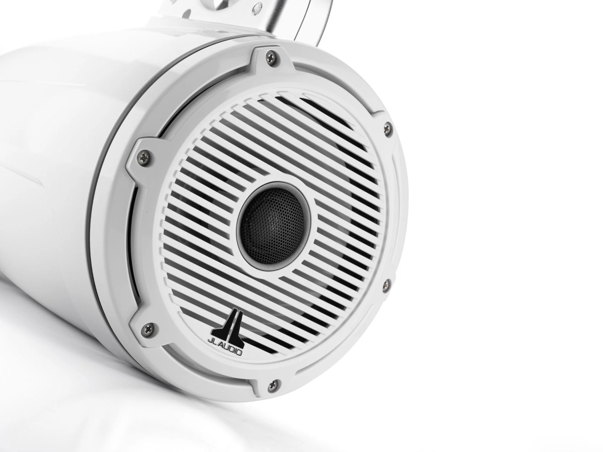 JL Audio - M6-770ETXv3-Gw-C-GwGw 7.7-inch (196 mm) Enclosed Tower Coaxial System, Gloss White Enclosure, Gloss White Trim Ring, Gloss White Classic Grille, Black Tweeter Mesh - Image 2